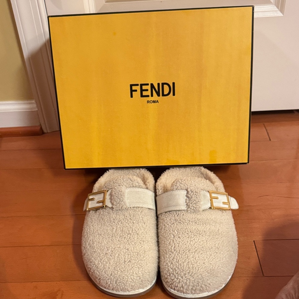 Fendi Beige Shearling Slippers with Gold Logo
